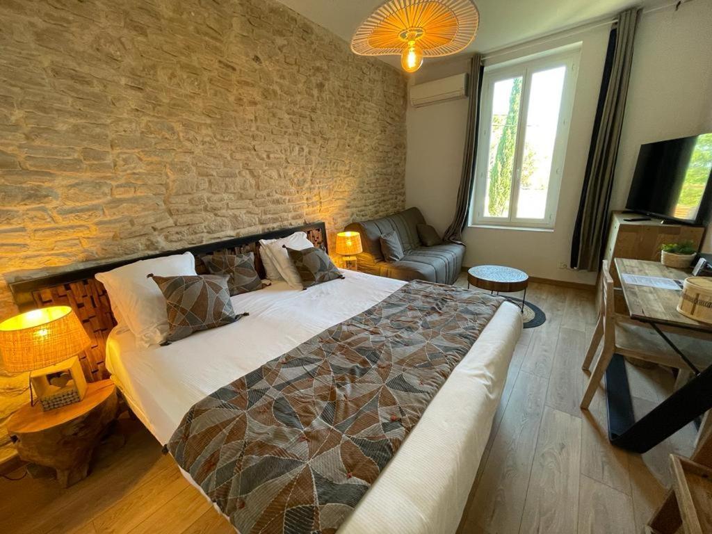 Hotel Mas De Galoffre Νιμ Εξωτερικό φωτογραφία